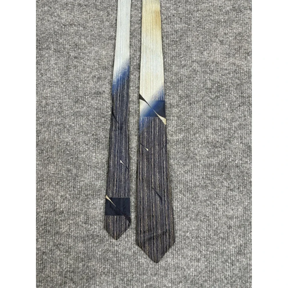 Vintage 1950s 60s Wembley Blue Grey Abstract Barkcloth Texture Skinny Necktie